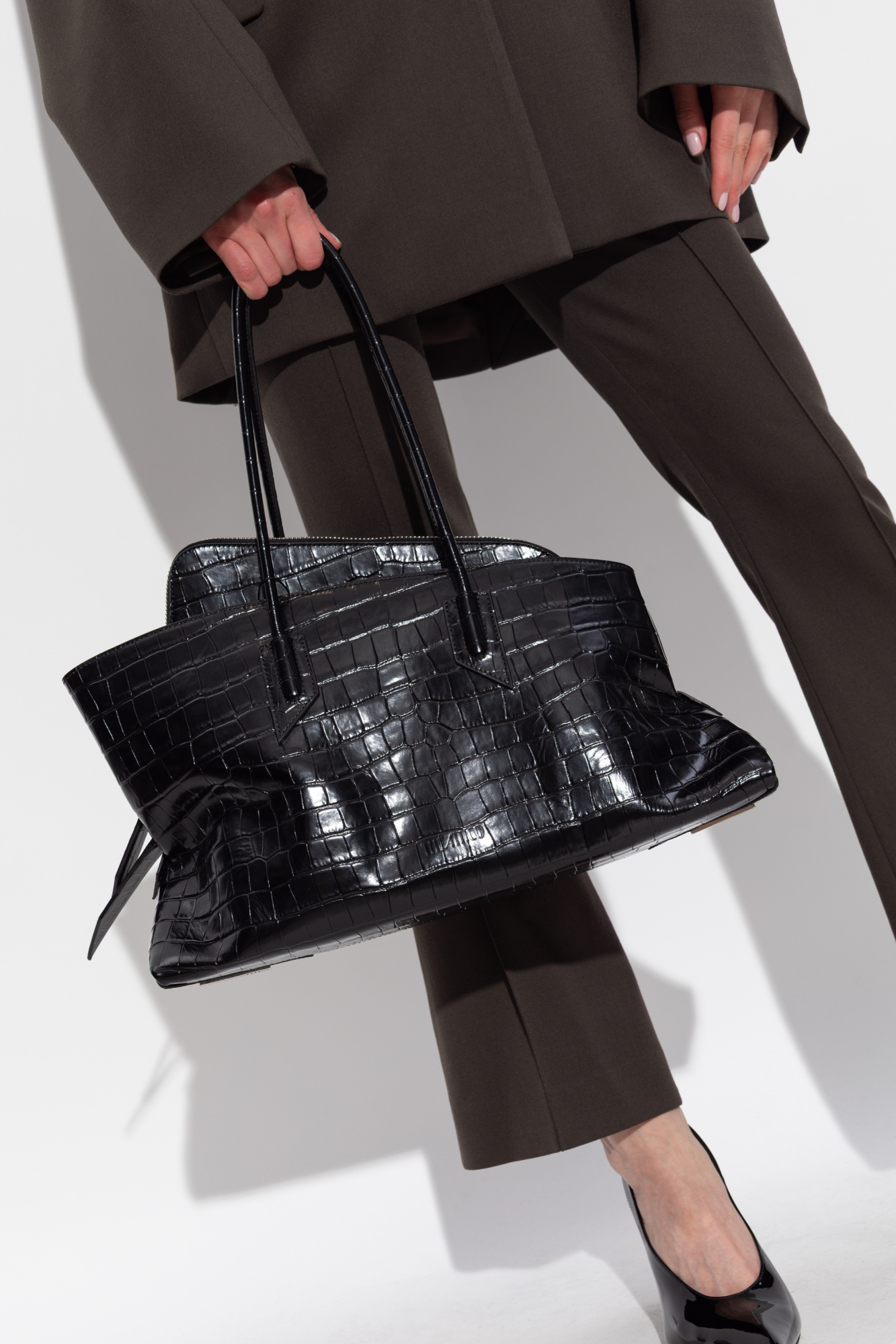 【関税込み】THE ATTICO La Passeggiata Medium' shoulder bag The Attico La Passeggiata ハンドバッグ M | ブラウン